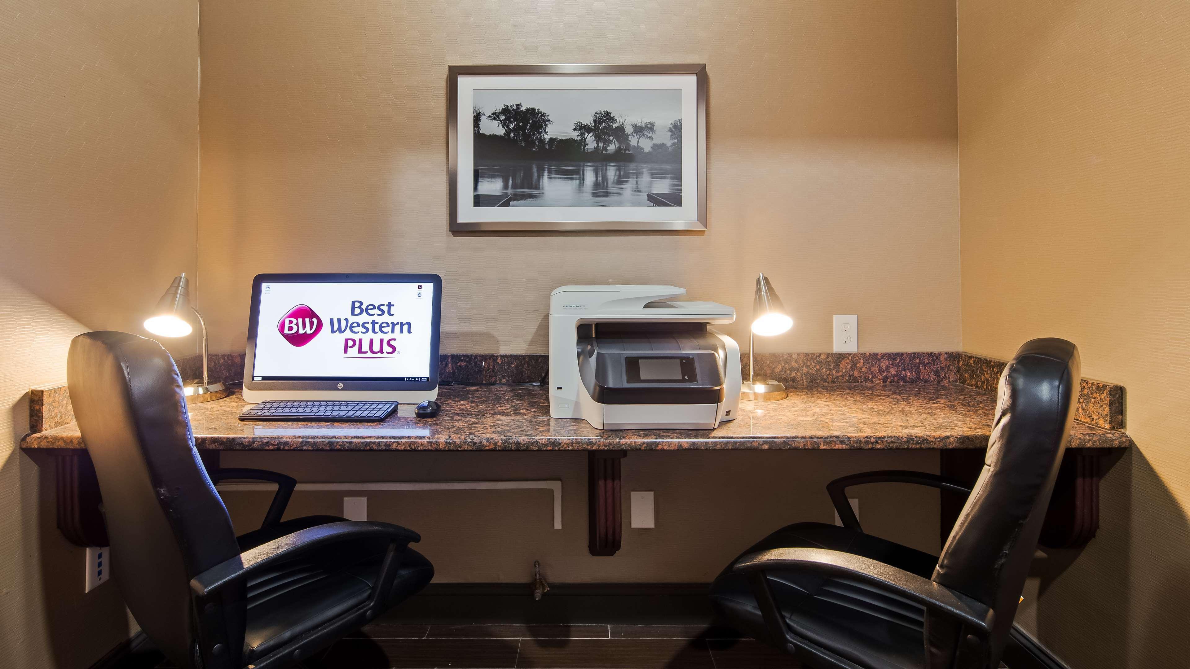 Best Western Plus Lee'S Summit Hotel & Suites Exterior photo