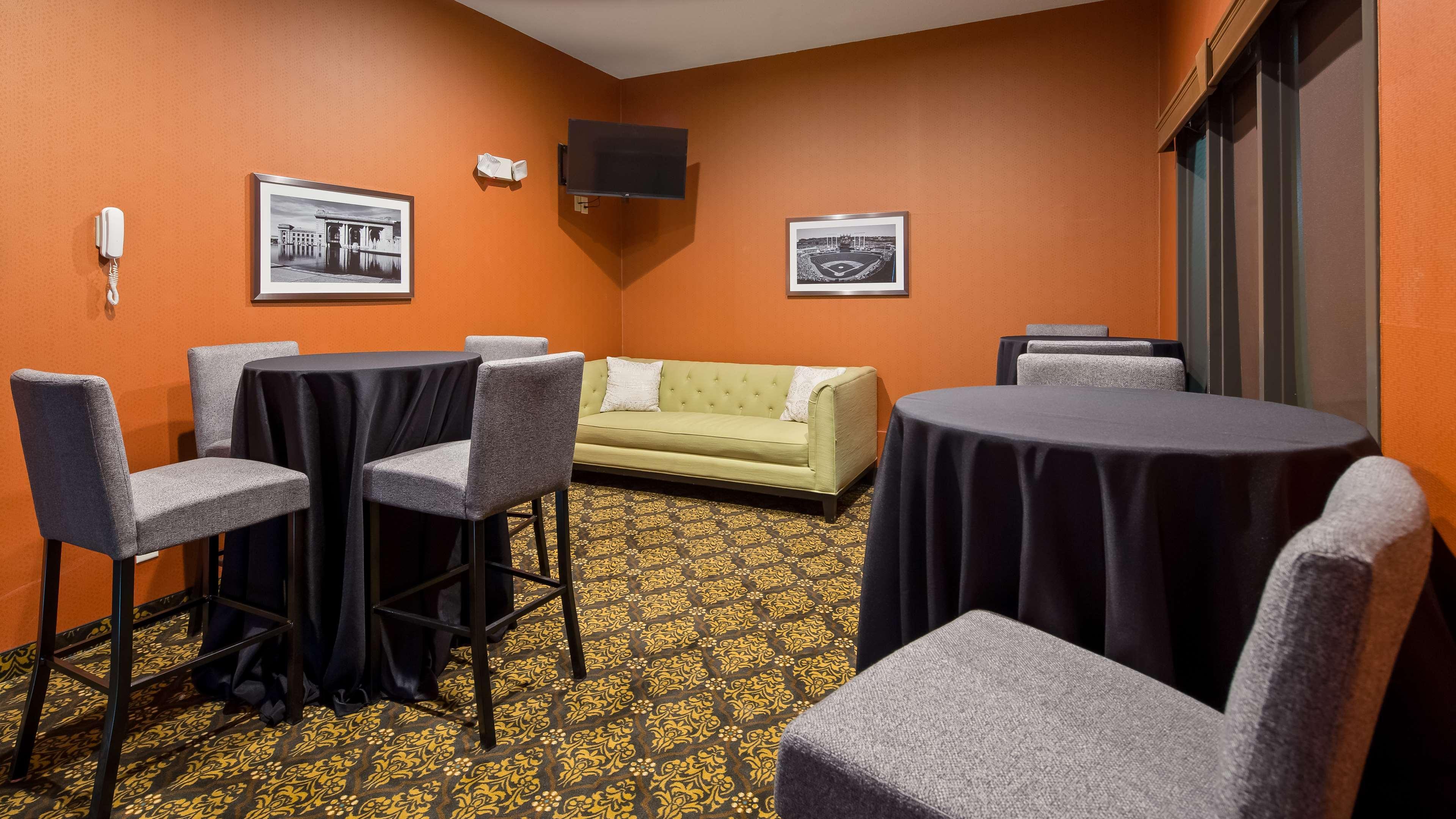 Best Western Plus Lee'S Summit Hotel & Suites Exterior photo